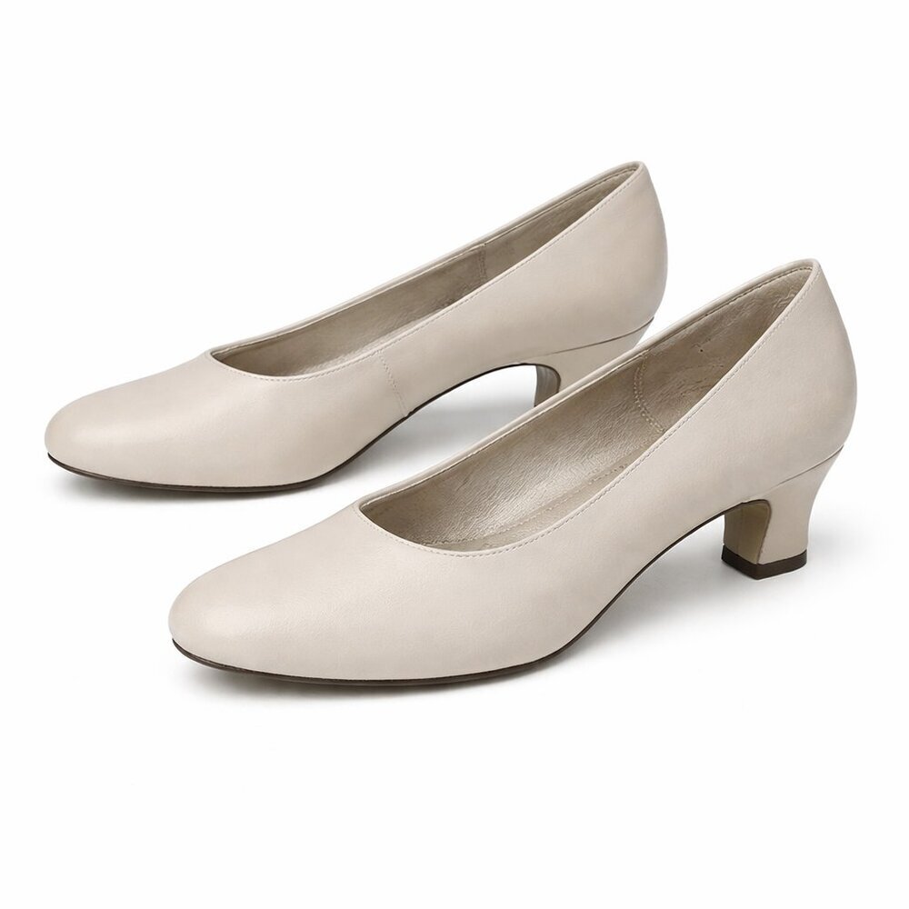 Ros Hommerson Taupe Leather Work Dress Pumps Sz 6M